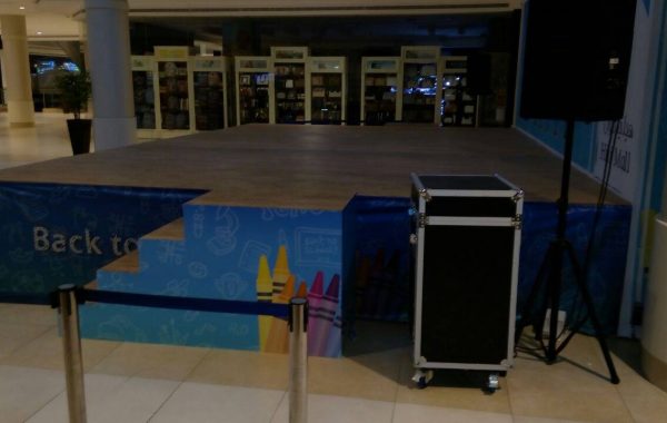 Hili Mall Al Ain-  back to school stage branding