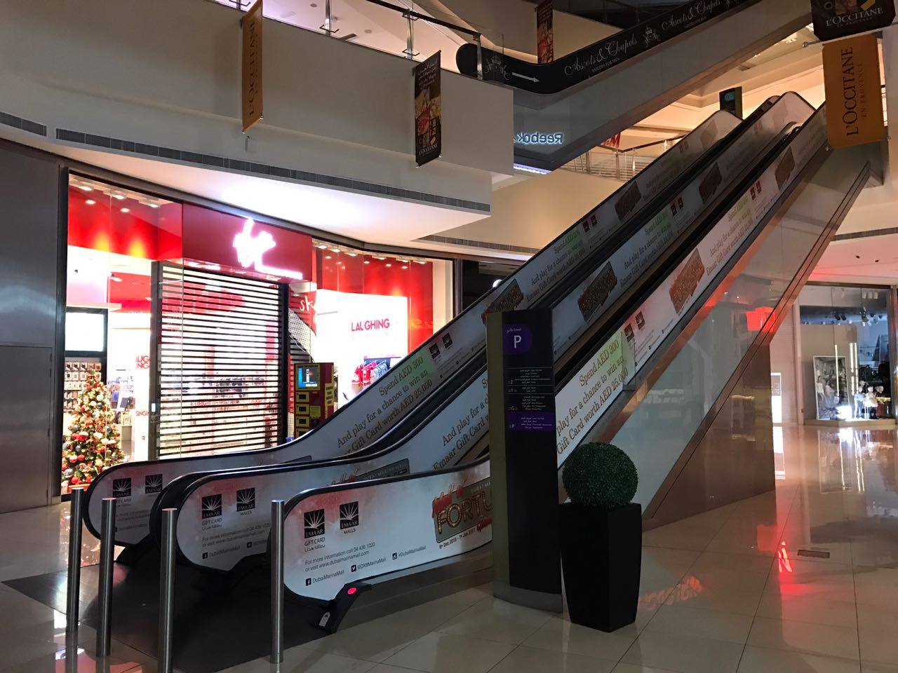 Fortune Campaign Dubai Marina Mall Neighbourhood Digital Printing