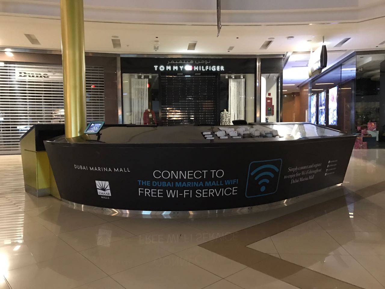 Dubai Marina mall reception desk Neighbourhood Digital Printing DUBAI